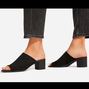 NWOT Everlane ‘The Glove’ Black Mule Heels